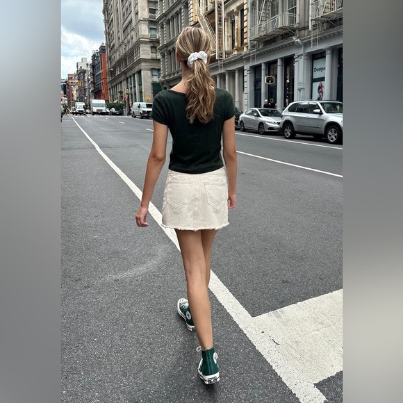 Brandy melville green Elodie top - Picture 5 of 5